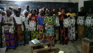 Article : Côte d’Ivoire : l’ONG JADE informe les auditrices de ses centres d’alphabétisation de Tengrela sur les Violences Basées sur le genre (VBG)